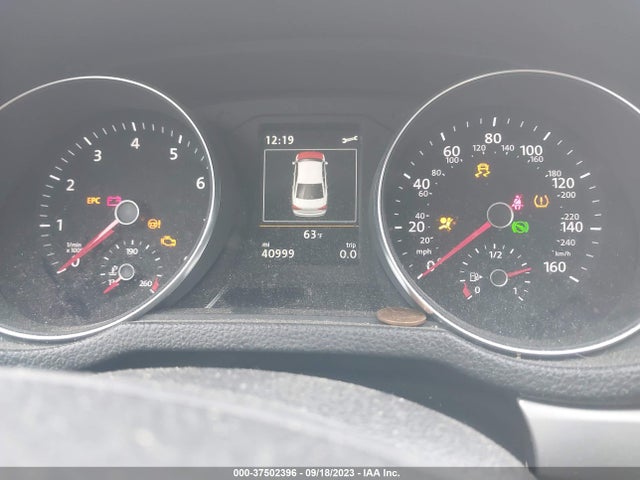 1VWLA7A35KC000862 Volkswagen Passat 2.0t Wolfsburg Edition