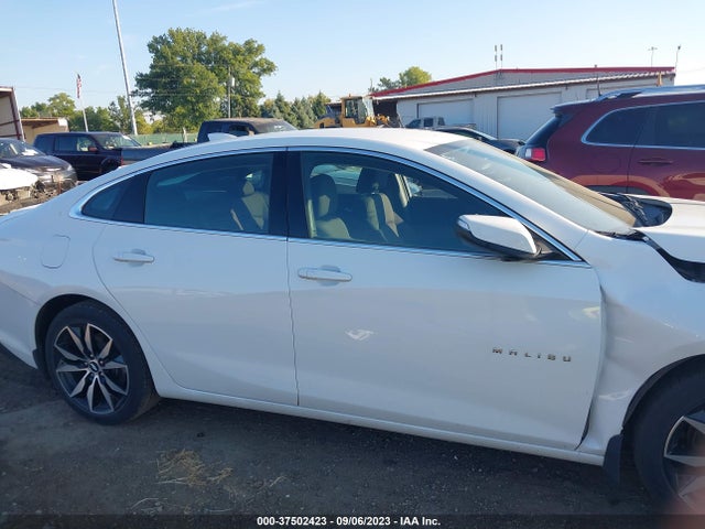 Chevrolet MALIBU LT 2018 1G1ZD5ST3JF139241 Image 13