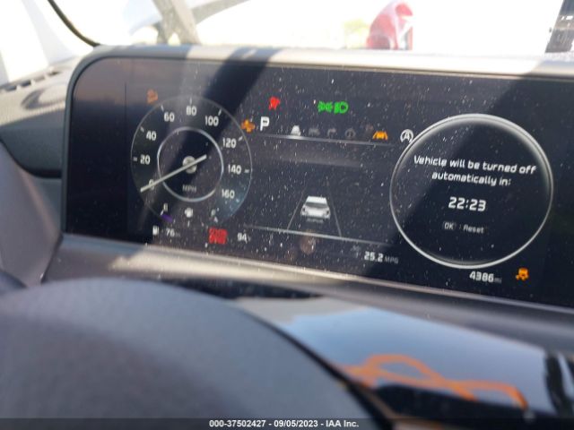 KNDER2AA8R7478489 KIA SELTOS EX