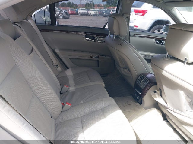 2010 MERCEDES-BENZ S-CLASS S 550 VIN: WDDNG7BB8AA313095
