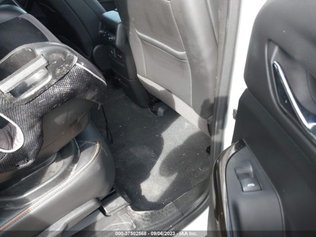 1GKKNLLS8NZ147036 GMC Acadia At4