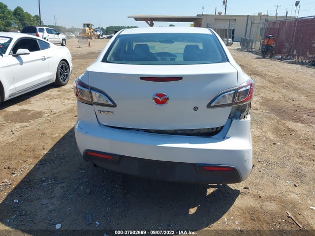 2010 MAZDA MAZDA3 I SPORT VIN: JM1BL1SF3A1338396