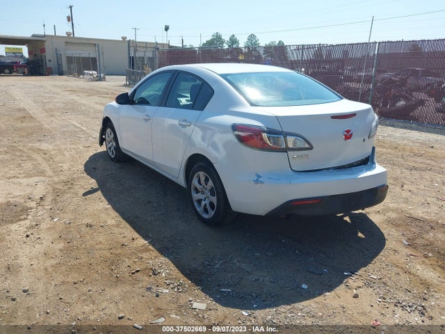 2010 MAZDA MAZDA3 I SPORT VIN: JM1BL1SF3A1338396
