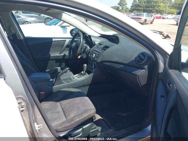 2010 MAZDA MAZDA3 I SPORT VIN: JM1BL1SF3A1338396