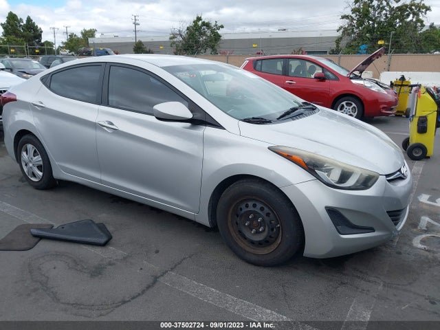 Hyundai ELANTRA SE 2016 5NPDH4AE5GH683001 головне зображення