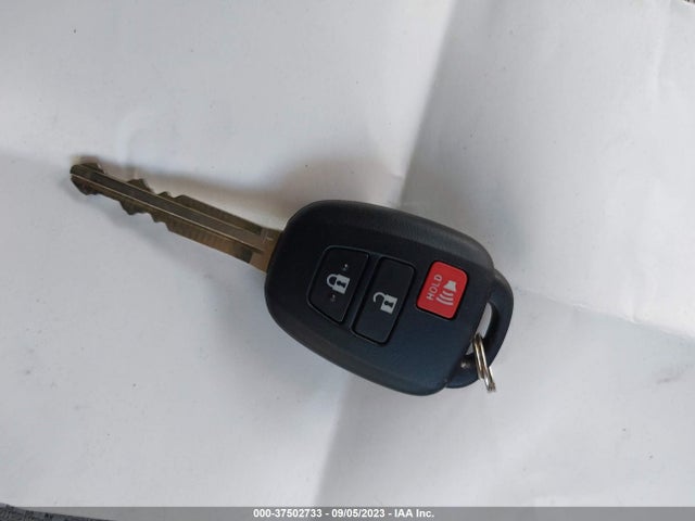 Toyota Rav4 Xle 2017 2T3RFREV1HW578940 Image 11