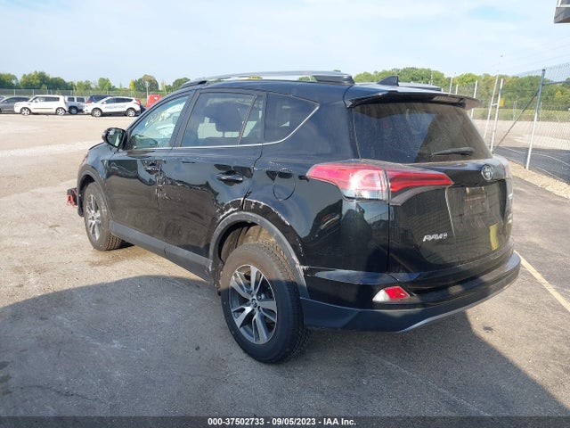 Toyota Rav4 Xle 2017 2T3RFREV1HW578940 Image 3