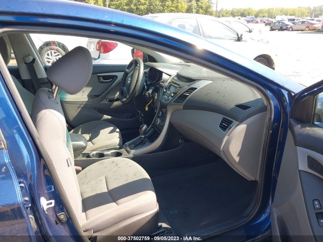 2015 HYUNDAI ELANTRA SE VIN: 5NPDH4AE8FH642506