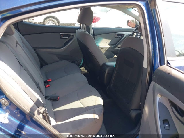 2015 HYUNDAI ELANTRA SE VIN: 5NPDH4AE8FH642506