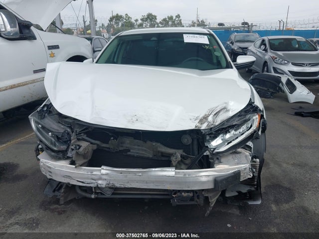 2020 HONDA INSIGHT EX VIN: 19XZE4F5XLE013269