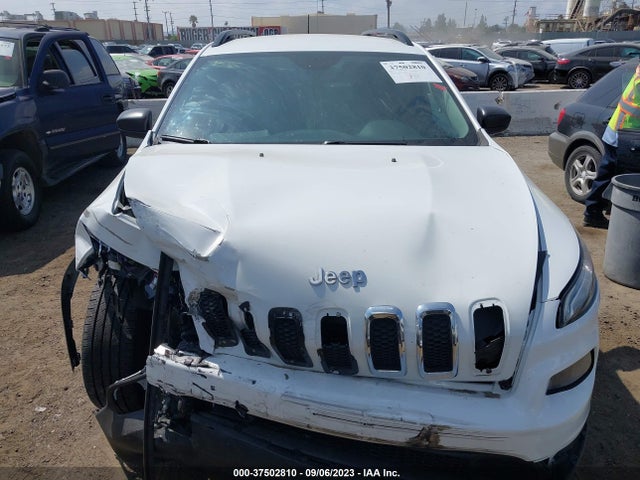 1C4PJLAB1GW190170 Jeep Cherokee Sport
