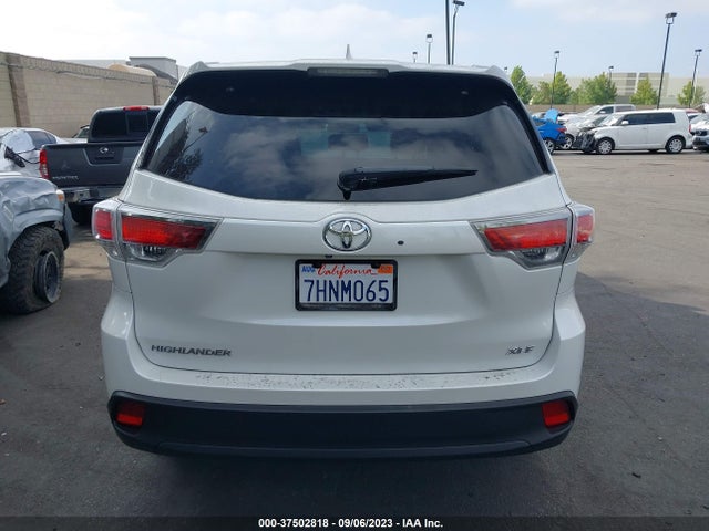 Toyota Highlander Xle 2015 5TDKKRFH0FS038239 Image 16