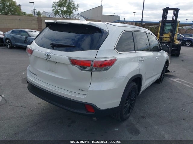 Toyota Highlander Xle 2015 5TDKKRFH0FS038239 Image 4