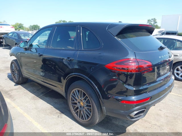 WP1AA2A26HKA82943 Porsche Cayenne