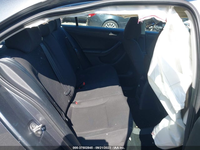 3VW267AJ2GM225211 Volkswagen Jetta Sedan 1.4t S