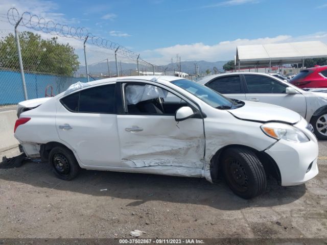3N1CN7AP0EL822846 Nissan VERSA SV