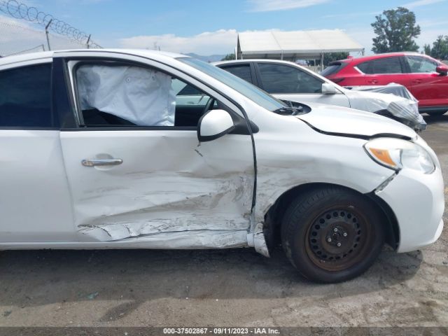 3N1CN7AP0EL822846 Nissan VERSA SV