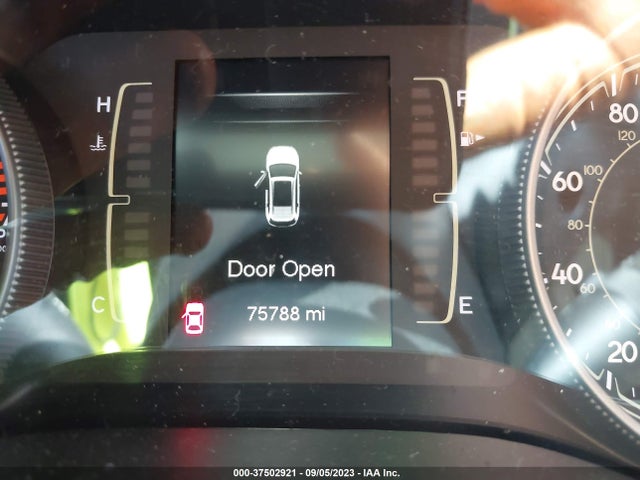1C4PJMAB7HW625605 Jeep Cherokee Sport