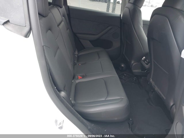 Tesla Model Y Long Range 2023 7SAYGDEE6PA149714 Image 8