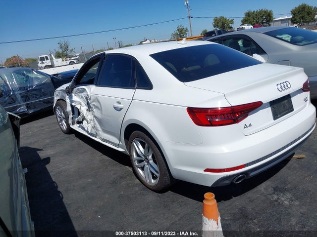 Audi A4 2.0t Season Of Audi Ultra Premium 2017 WAUKMAF43HN047564 Image 3
