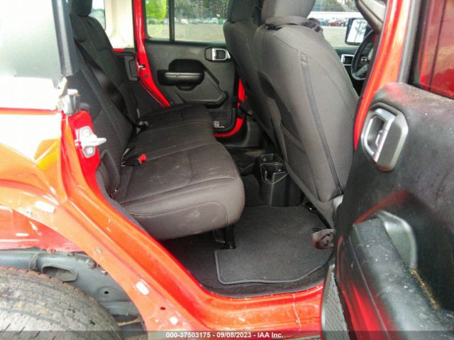 1C4HJXDN5KW617683 Jeep Wrangler Unlimited Sport S