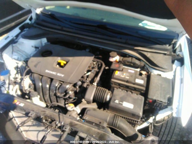 Hyundai ELANTRA SEL 2018 5NPD84LF4JH387528 Image 16