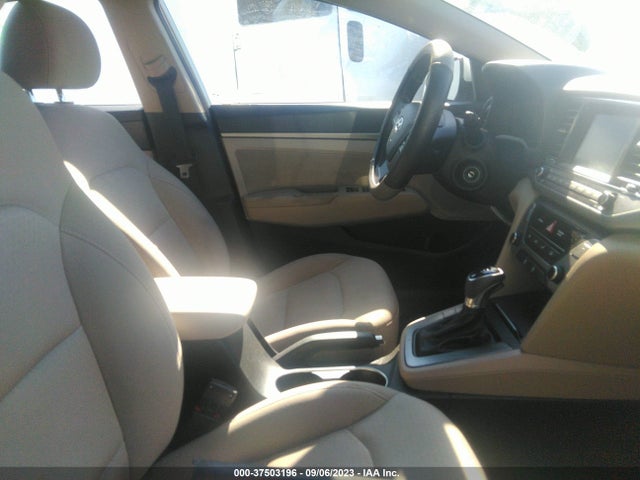 Hyundai ELANTRA SEL 2018 5NPD84LF4JH387528 Image 11