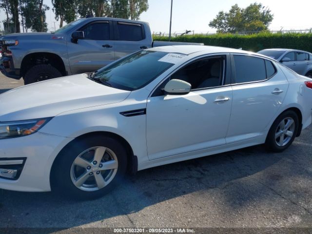 KNAGM4A78F5642707 KIA Optima Lx