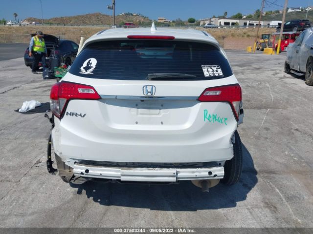 3CZRU5H38MM716133 Honda HR-V LX