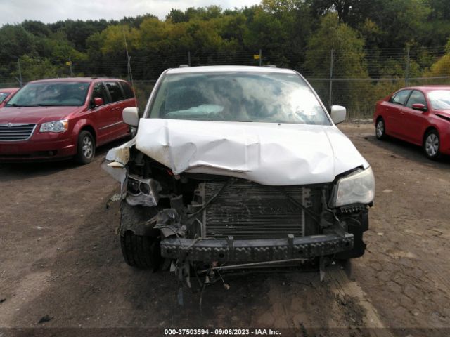 2C4RDGCG2ER104399 Dodge Grand Caravan Sxt