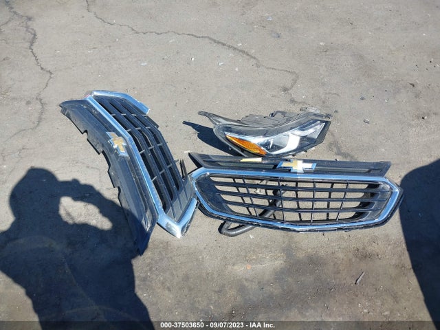 Chevrolet EQUINOX LS 2019 2GNAXHEV8K6219115 Image 4