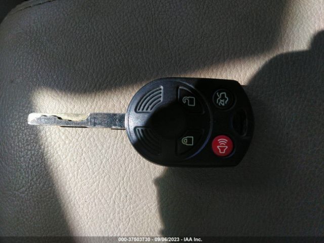 1FADP3FE8JL284887 Ford FOCUS SE