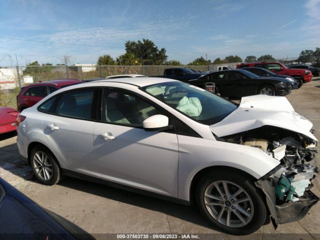 1FADP3FE8JL284887 Ford FOCUS SE