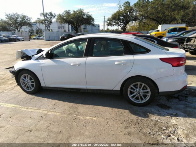 1FADP3FE8JL284887 Ford FOCUS SE