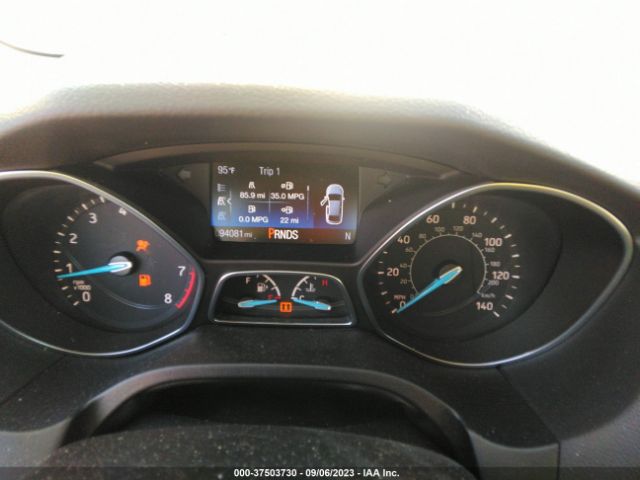 1FADP3FE8JL284887 Ford FOCUS SE