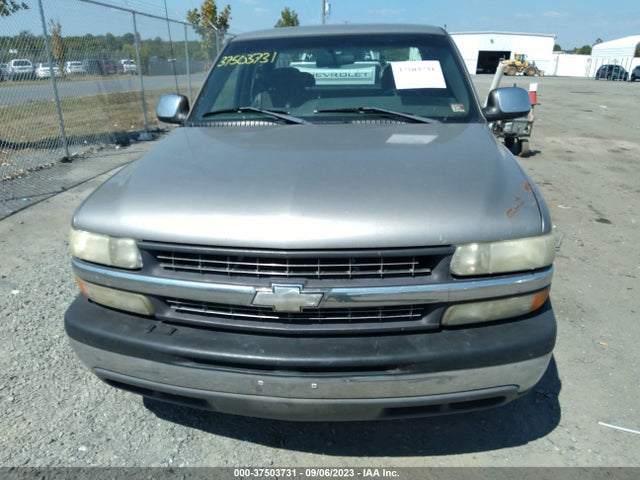 2001 CHEVROLET SILVERADO 1500 LS VIN: 2GCEC19V111339616
