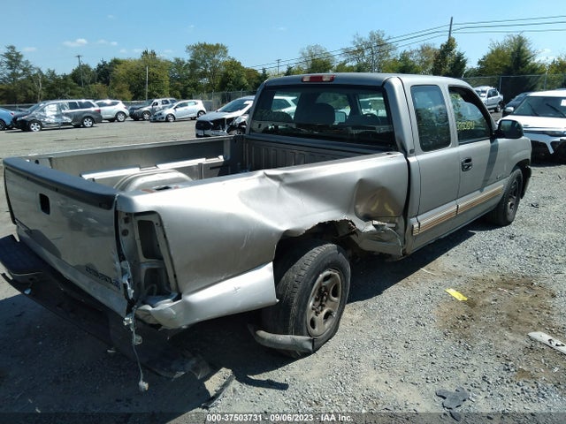 2001 CHEVROLET SILVERADO 1500 LS VIN: 2GCEC19V111339616