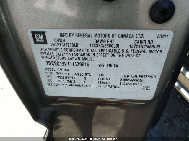 2001 CHEVROLET SILVERADO 1500 LS VIN: 2GCEC19V111339616