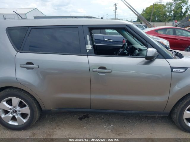 KNDJN2A2XK7011955 KIA Soul Base
