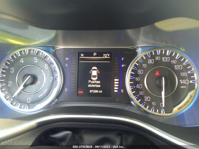Chrysler 200 Limited Platinum 2017 1C3CCCAB2HN508995 Image 7