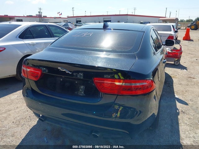 2019 JAGUAR XE SAJAR4FX1KCP52850 Photo 3