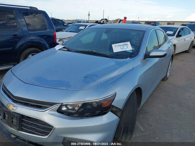 Chevrolet MALIBU LT 2018 1G1ZD5ST7JF190113 Image 2