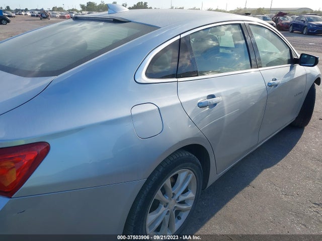 Chevrolet MALIBU LT 2018 1G1ZD5ST7JF190113 Image 4