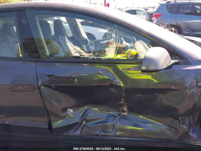Tesla Model 3 Performance 2022 5YJ3E1EC6NF299638 Image 11