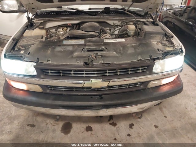 2000 CHEVROLET SILVERADO 1500 LS VIN: 2GCEK19T0Y1235016