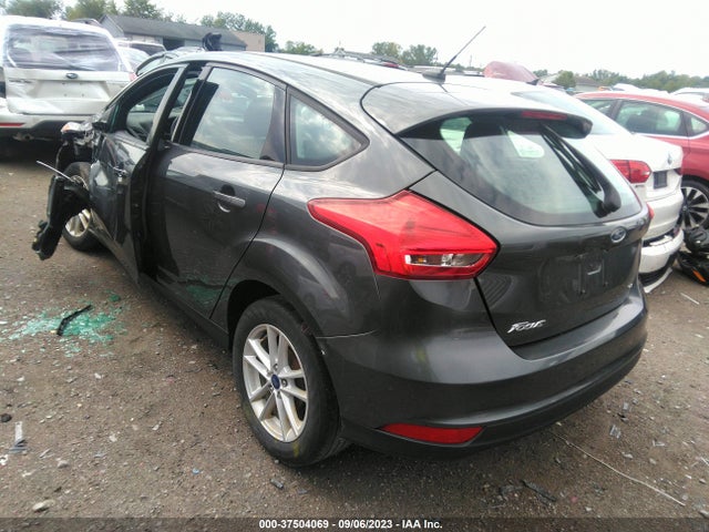 2018 FORD FOCUS SE VIN: 1FADP3K29JL276454