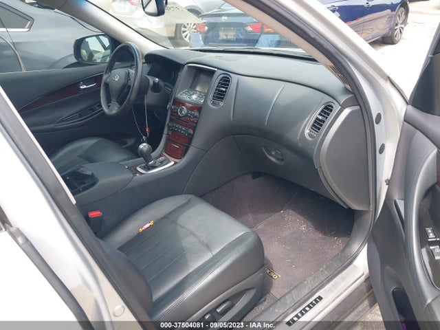 JN1BJ0RP1HM381189 Infiniti QX50