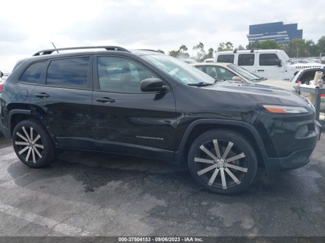 1C4PJLAB1GW189990 Jeep Cherokee Sport
