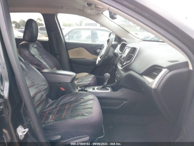 1C4PJLAB1GW189990 Jeep Cherokee Sport