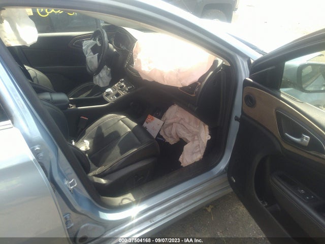 Chrysler 200 C 2015 1C3CCCEG8FN656877 Image 5